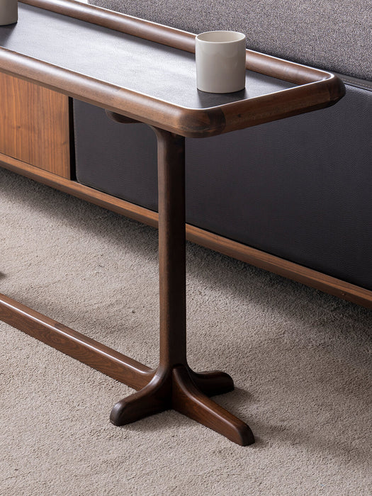 MODEST- Table bar